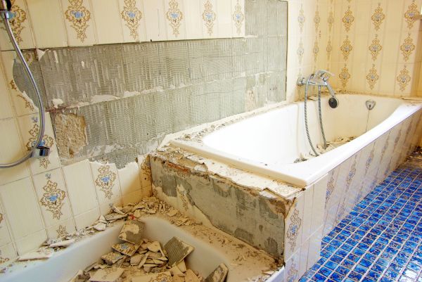 Bathtub Demolition in Murphy