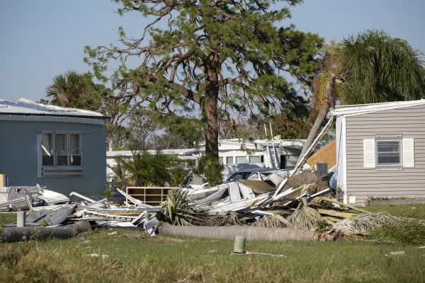 Double Wide Demolition in Murphy